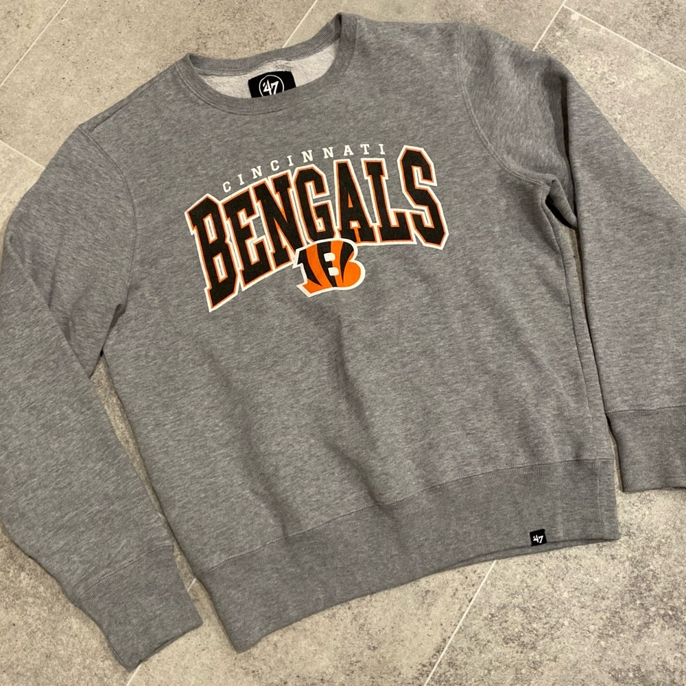 47 Cincinnati Bengals Gray Crewneck Sweater